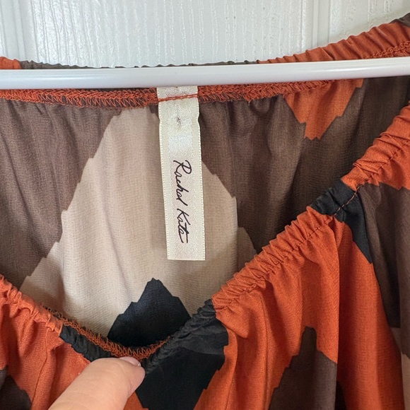 Rachel Kate Long-Sleeve Chevron Shift Dress in Rust, Brown & Black - Picture 2 of 4